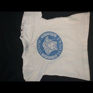 Kids Versace shirt can be unisex